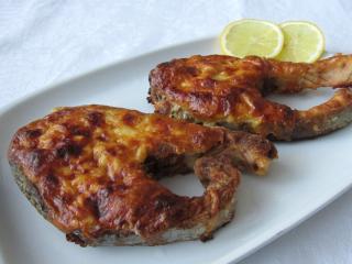 Lososový steak so syrom