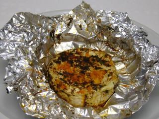 Camembert s medvedím cesnakom