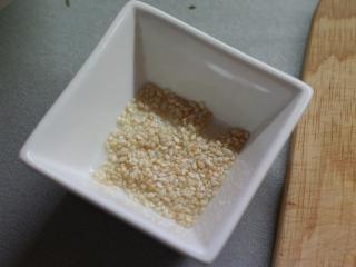 Opražíme sezamové semienka
