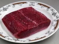 Filet opartne očistíme od marinády príborovým...
