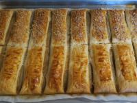 Pečieme 20 min. pri teplote 180°C....