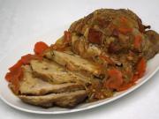 Pečené bravčové mäso na cibuli s mrkvou 